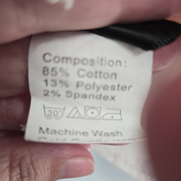 Shein X Hello Kitty and Friends Pink Distressed Juniors Mini Skirt Size Medium - Picture 8 of 10